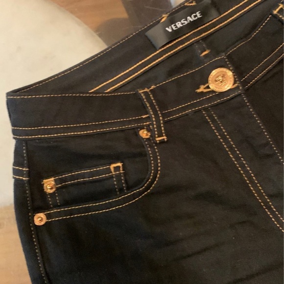 Versace Jeans - Picture 9 of 10